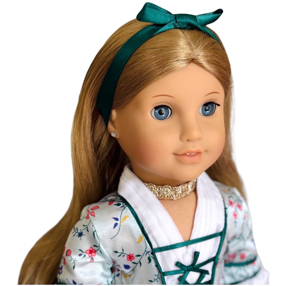American Girl Pleasant Company Historical Doll Elizabeth Cole in Holiday Dress - Picture 4 of 12